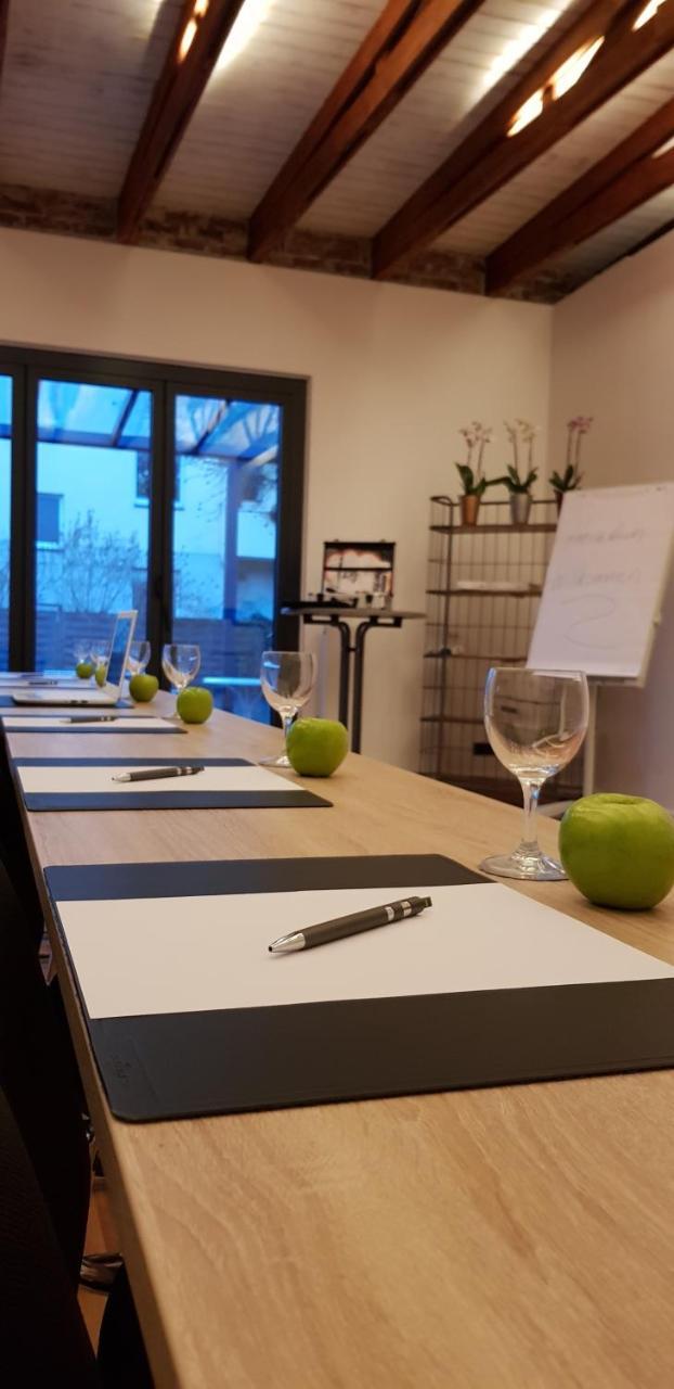 Nikii Boutique Hotel Leverkusen Buitenkant foto